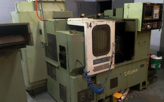 OKUMA OSP 5000M显示器